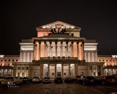  Teatr 61 – Intrygująca historia wojennego teatru w okupowanej Warszawie!